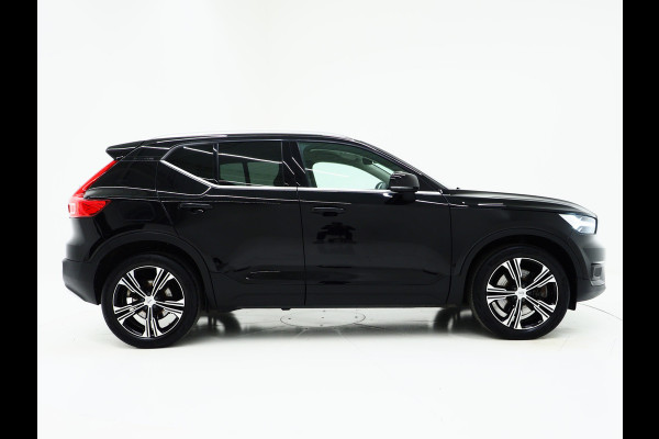 Volvo XC40 1.5 T5 Recharge Inscription | Leder | Camera | Trekhaak | Keyless | Virtual | LED | Carplay