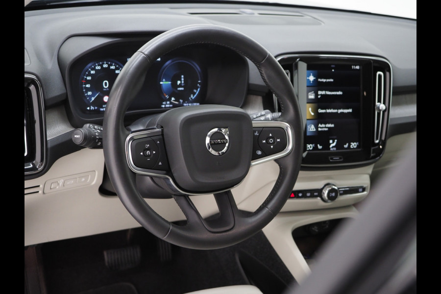 Volvo XC40 1.5 T5 Recharge Inscription | Leder | Camera | Trekhaak | Keyless | Virtual | LED | Carplay