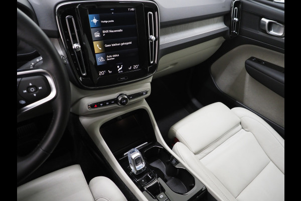 Volvo XC40 1.5 T5 Recharge Inscription | Leder | Camera | Trekhaak | Keyless | Virtual | LED | Carplay