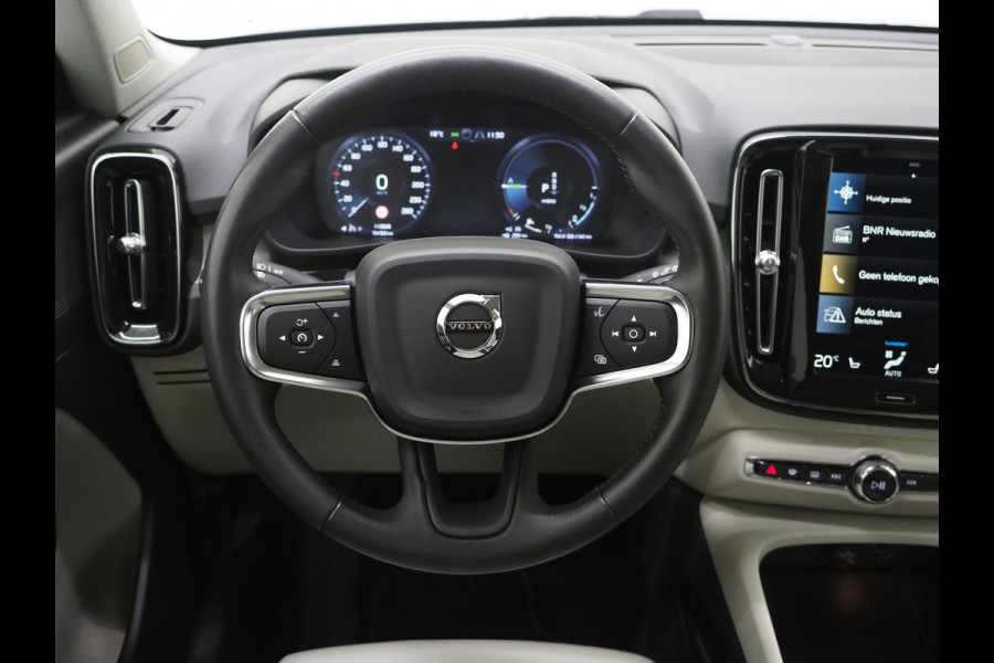 Volvo XC40 1.5 T5 Recharge Inscription | Leder | Camera | Trekhaak | Keyless | Virtual | LED | Carplay