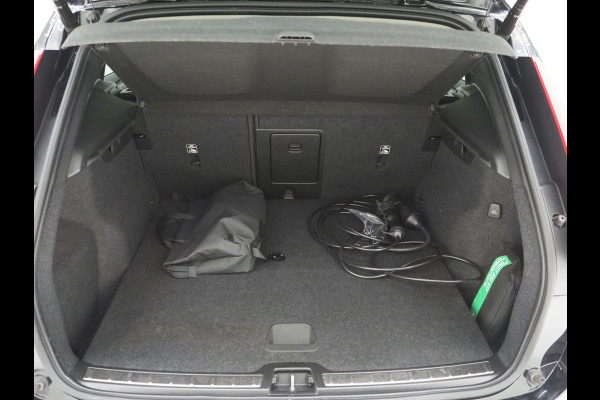 Volvo XC40 1.5 T5 Recharge Inscription | Leder | Camera | Trekhaak | Keyless | Virtual | LED | Carplay