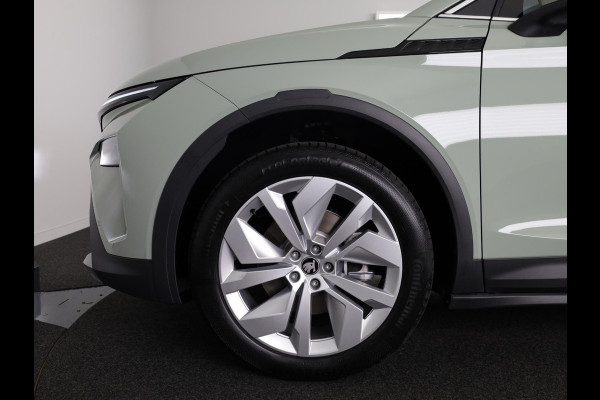 Škoda Elroq 60 Business Edition - Tour | Trekhaak | 20 inch | Adaptive Cruise Control | Navigatie | Blind Spot | Stoelverwarming |