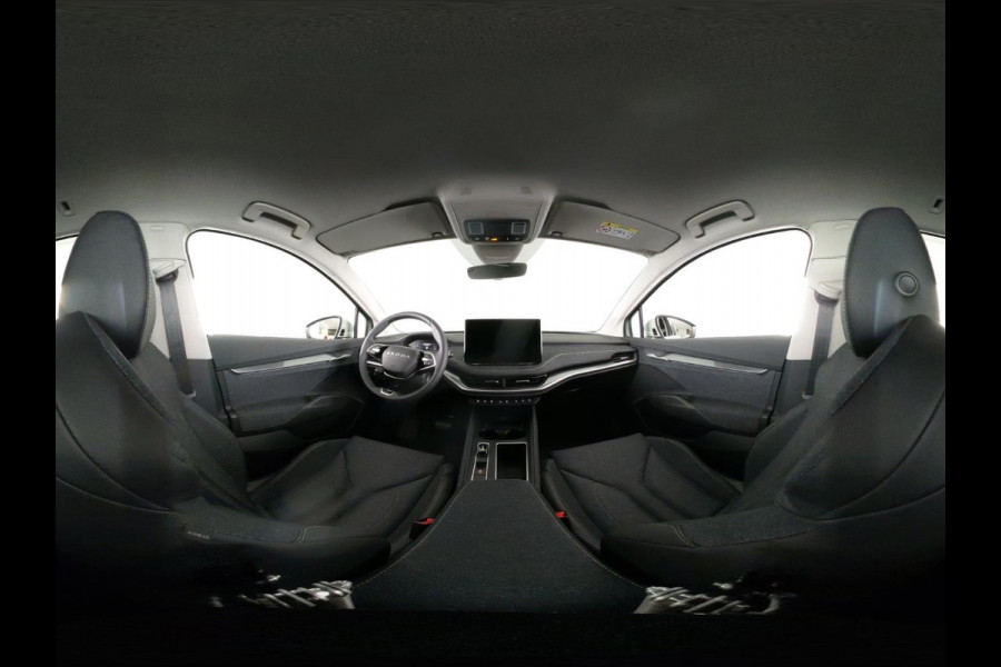 Škoda Elroq 60 Business Edition - Tour | Trekhaak | 20 inch | Adaptive Cruise Control | Navigatie | Blind Spot | Stoelverwarming |