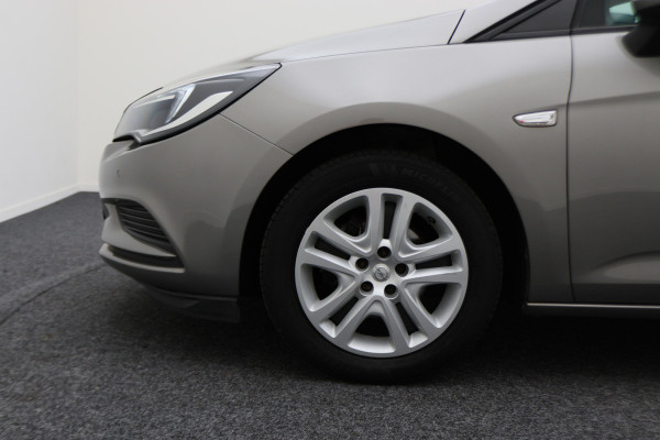 Opel Astra 1.0 Online Edition Automaat Apple Carplay, Cruise, Trekhaak, DAB, Airco, PDC