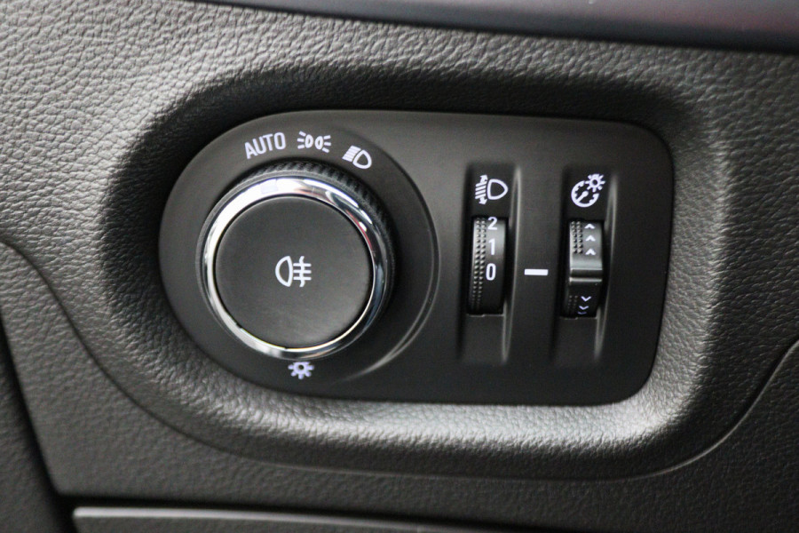 Opel Astra 1.0 Online Edition Automaat Apple Carplay, Cruise, Trekhaak, DAB, Airco, PDC