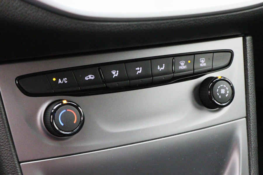 Opel Astra 1.0 Online Edition Automaat Apple Carplay, Cruise, Trekhaak, DAB, Airco, PDC