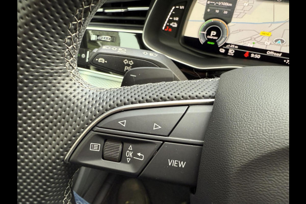 Audi Q7 60 TFSI e quattro Pro Line S Competition Luchtvering PANO