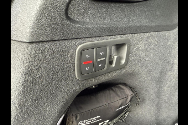 Audi Q7 60 TFSI e quattro Pro Line S Competition Luchtvering PANO