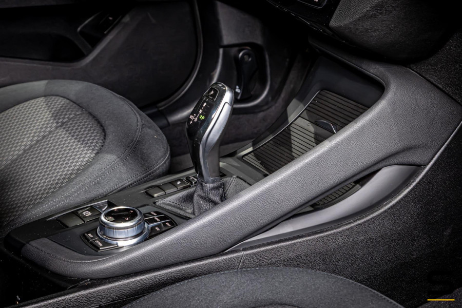 BMW X1 SDrive18i|Cam|Dealer ond|Navigatie|Garantie|Nw APK