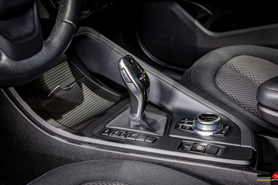 BMW X1 SDrive18i|Cam|Dealer ond|Navigatie|Garantie|Nw APK