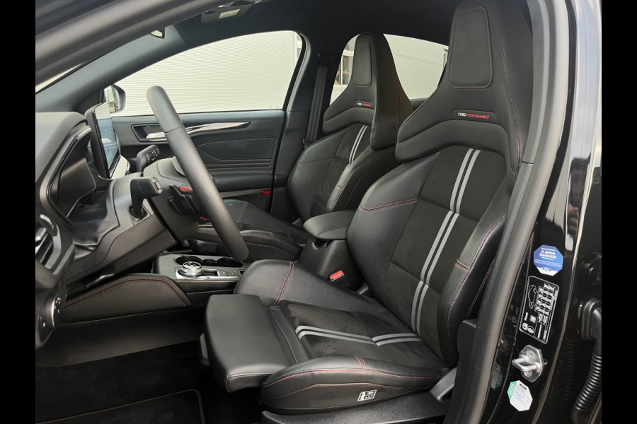 Ford Focus 2.3 EcoBoost ST-X AUTOMAAT! DRIVERPACK! WINTERPACK! B&O!