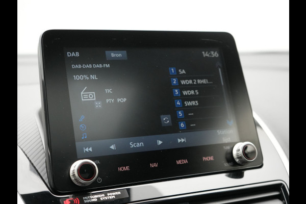 Mitsubishi Eclipse Cross 2.4 Instyle Plug In Hybrid 188pk Dealer O.H. PHEV | Trekhaak Afn. | Panodak | Head Up | Adaptive Cruise | 360 Camera | Lederen Sportstoelen & Stuur Verwarmd | Apple Carplay | Navigatie Via TomTom | Keyless | Blis | DAB |