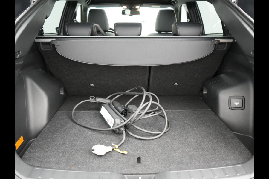 Mitsubishi Eclipse Cross 2.4 Instyle Plug In Hybrid 188pk Dealer O.H. PHEV | Trekhaak Afn. | Panodak | Head Up | Adaptive Cruise | 360 Camera | Lederen Sportstoelen & Stuur Verwarmd | Apple Carplay | Navigatie Via TomTom | Keyless | Blis | DAB |