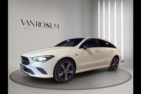Mercedes-Benz CLA-Klasse Shooting Brake 250 e Luxury Line Automaat | Comfortstoelen | Sfeerverl | 17"Velg | Camera | Volledig digitaal |