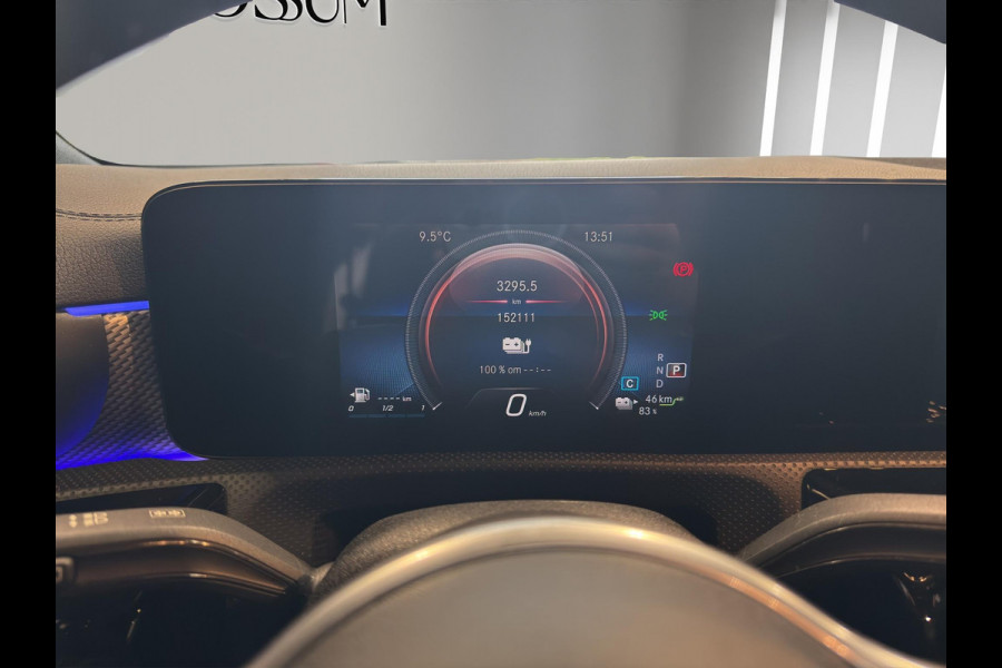 Mercedes-Benz CLA-Klasse Shooting Brake 250 e Luxury Line Automaat | Comfortstoelen | Sfeerverl | 17"Velg | Camera | Volledig digitaal |