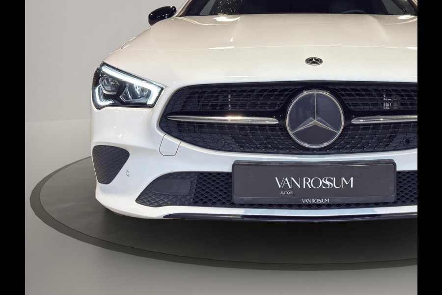 Mercedes-Benz CLA-Klasse Shooting Brake 250 e Luxury Line Automaat | Comfortstoelen | Sfeerverl | 17"Velg | Camera | Volledig digitaal |