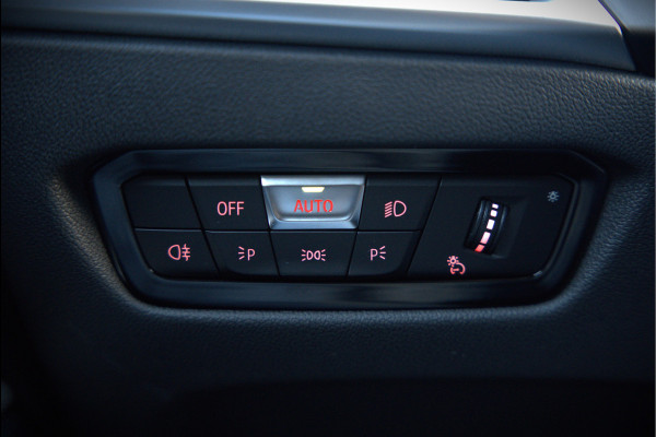 BMW 3 Serie Touring 330i xDrive High Excecutive M Sport | M Performance | Stoelverwarming | Camera | Navigatie | Parkeersensoren | Apple Carplay | Keyless | HIFI | Adaptive Cruise Control | DAB | LED | BTW | Fabrieksgarantie