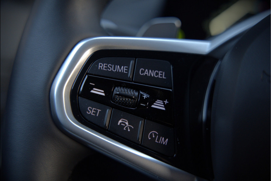 BMW 3 Serie Touring 330i xDrive High Excecutive M Sport | M Performance | Stoelverwarming | Camera | Navigatie | Parkeersensoren | Apple Carplay | Keyless | HIFI | Adaptive Cruise Control | DAB | LED | BTW | Fabrieksgarantie