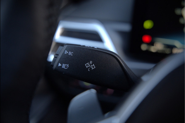 BMW 3 Serie Touring 330i xDrive High Excecutive M Sport | M Performance | Stoelverwarming | Camera | Navigatie | Parkeersensoren | Apple Carplay | Keyless | HIFI | Adaptive Cruise Control | DAB | LED | BTW | Fabrieksgarantie