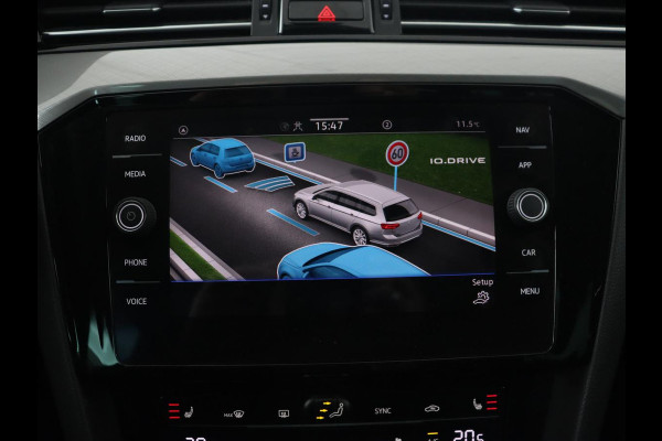 Volkswagen Passat 1.4 TSI PHEV GTE | Stoelverwarming | Massage | Carplay | Navigatie | Matrix LED | Camera | Park Assist | Adaptive cruise | Side Assist | Plug In