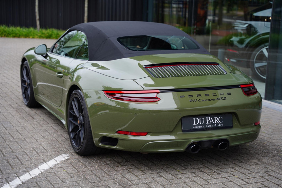 Porsche 911 991 Cabriolet 3.0 Carrera GTS Nato Green Burmester Lifting