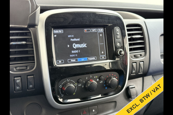 Opel Vivaro D126PK DC 5-Pers. Dubbele Cabine Navi Camera EURO 6 L2H1 Airco Trekhaak Cruise Control Pdc Sport EcoFlex 1.6CDTI Betonplex Vloer Wandbetimmering Schuifdeur 1e Eigenaar Origineel Nederlandse Auto