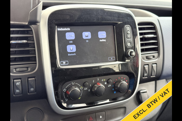 Opel Vivaro D126PK DC 5-Pers. Dubbele Cabine Navi Camera EURO 6 L2H1 Airco Trekhaak Cruise Control Pdc Sport EcoFlex 1.6CDTI Betonplex Vloer Wandbetimmering Schuifdeur 1e Eigenaar Origineel Nederlandse Auto