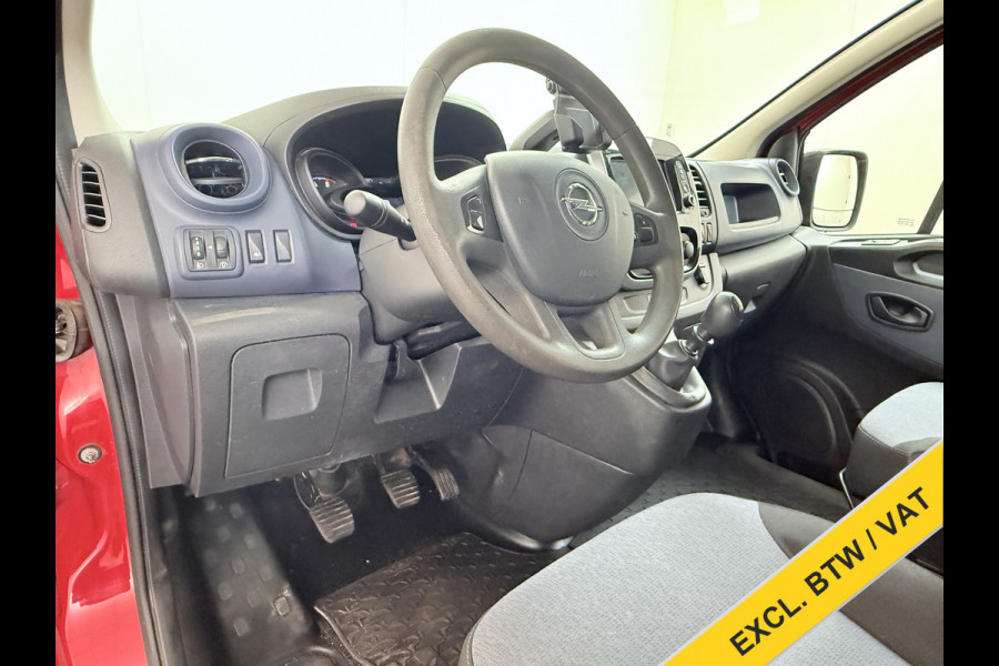 Opel Vivaro D126PK DC 5-Pers. Dubbele Cabine Navi Camera EURO 6 L2H1 Airco Trekhaak Cruise Control Pdc Sport EcoFlex 1.6CDTI Betonplex Vloer Wandbetimmering Schuifdeur 1e Eigenaar Origineel Nederlandse Auto