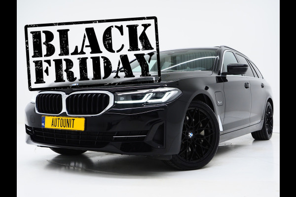 BMW 5 Serie Touring 530e xDrive Business Edition Plus | Panoramadak | Camera | Sfeerverlichting | BLIS | Carplay