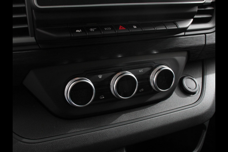 Renault Trafic 2.0 Blue dC1 150 EDC T30 L2H1 Advance Navigatie  Airco Lichtmetalen velgen Betimmering Trekhaak Camera Parkeer sensoren Dab Prijs Incl. BOVAG Garantie