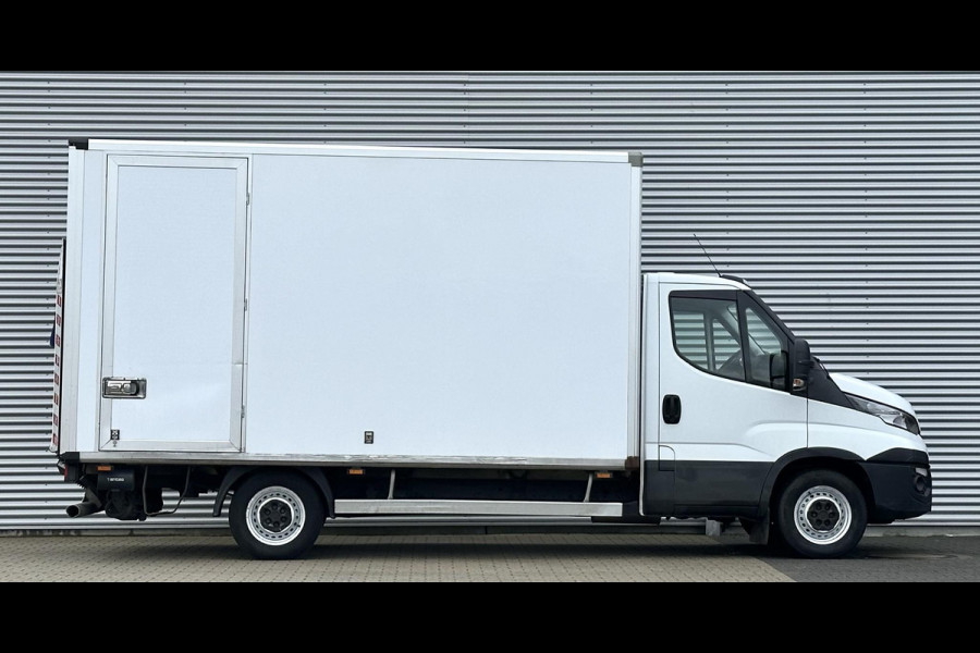 Iveco Daily 35S14V 2.3 Bakwagen met laadklep automaat Nieuwe motor met factuur!