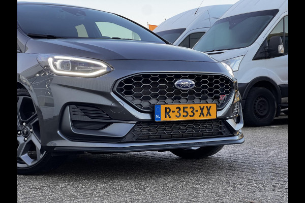 Ford Fiesta 1.5 Ecoboost ST-X 200pk | Winter-pack | Premium audio installatie | Cruise Control