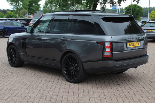 Land Rover Range Rover 3.0 SDV6 Hybrid Autobiography / Trekhaak / Panoramadak / Head-up / 22'' / Leder / Keyless / Meridian / Dodehoek / DAB