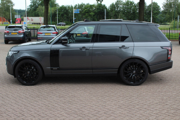 Land Rover Range Rover 3.0 SDV6 Hybrid Autobiography / Trekhaak / Panoramadak / Head-up / 22'' / Leder / Keyless / Meridian / Dodehoek / DAB