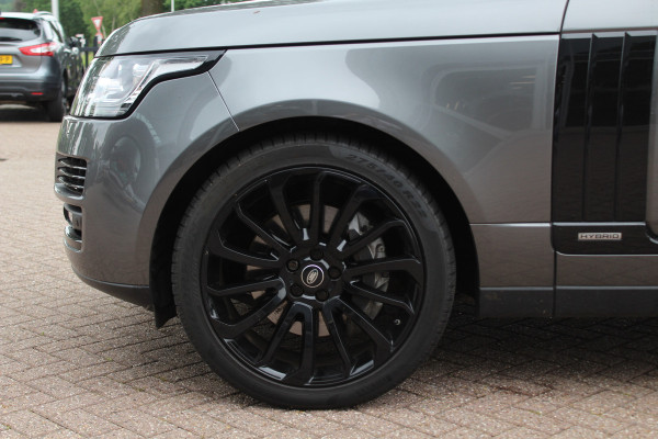 Land Rover Range Rover 3.0 SDV6 Hybrid Autobiography / Trekhaak / Panoramadak / Head-up / 22'' / Leder / Keyless / Meridian / Dodehoek / DAB