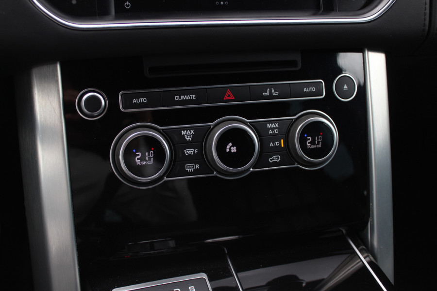 Land Rover Range Rover 3.0 SDV6 Hybrid Autobiography / Trekhaak / Panoramadak / Head-up / 22'' / Leder / Keyless / Meridian / Dodehoek / DAB