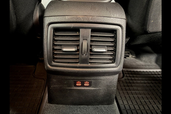 BMW X1 SDrive18i High Executive Edition AUT. NAVIGATIE CAMERA PDC CRUISE KEYLESS-GO STOELVERWARMING