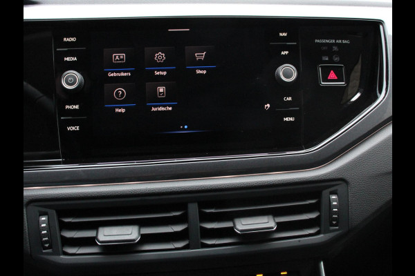 Volkswagen Polo 1.0 TSI 110pk Highline Plus DSG | Apple Carplay/Android Auto | Dab | Parkeer sensoren | Extra Getint Glas | Adaptive Cruise Control