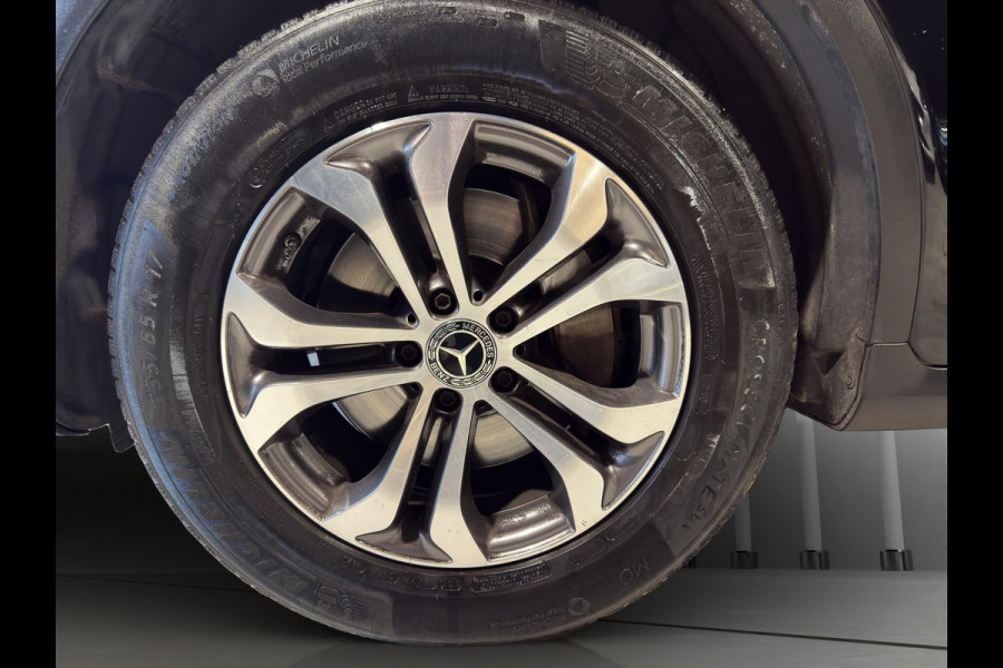 Mercedes-Benz GLC 250 4MATIC Business Solution | Navi | Parksensors V+A | Stoelverw. | Stof/Kunstleder | Bluetooth |