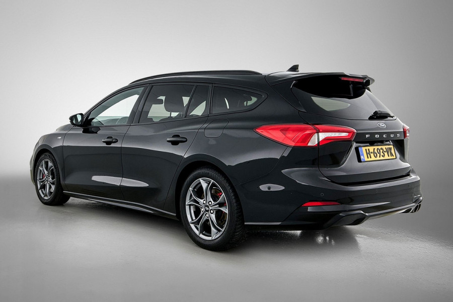 Ford FOCUS Wagon 1.0 EcoBoost ST-Line (NAVI, CARPLAY, LED, STUUR-/STOELVERWARMING, CAMERA, GOED ONDERHOUDEN)