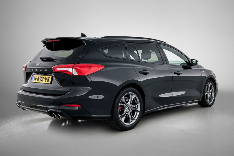 Ford FOCUS Wagon 1.0 EcoBoost ST-Line (NAVI, CARPLAY, LED, STUUR-/STOELVERWARMING, CAMERA, GOED ONDERHOUDEN)