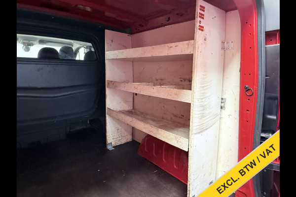 Opel Vivaro * Gereserveerd* 1.6CDTI 126PK L2H1 DC Dubbele Cabine 5-Persoons Navi Camera Airco Trekhaak Cruise Control Pdc Sport EcoFlex Betonplex Vloer Wandbetimmering Schuifdeur Euro 6 1e Eigenaar Origineel Nederlandse Auto