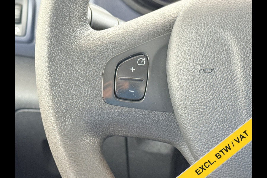 Opel Vivaro * Gereserveerd* 1.6CDTI 126PK L2H1 DC Dubbele Cabine 5-Persoons Navi Camera Airco Trekhaak Cruise Control Pdc Sport EcoFlex Betonplex Vloer Wandbetimmering Schuifdeur Euro 6 1e Eigenaar Origineel Nederlandse Auto