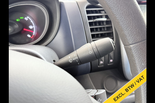 Opel Vivaro * Gereserveerd* 1.6CDTI 126PK L2H1 DC Dubbele Cabine 5-Persoons Navi Camera Airco Trekhaak Cruise Control Pdc Sport EcoFlex Betonplex Vloer Wandbetimmering Schuifdeur Euro 6 1e Eigenaar Origineel Nederlandse Auto