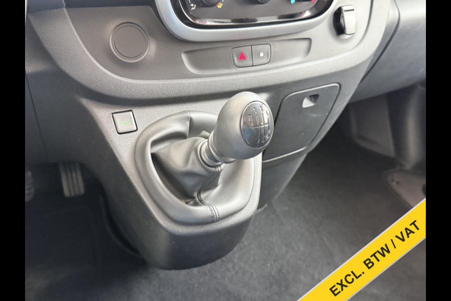 Opel Vivaro * Gereserveerd* 1.6CDTI 126PK L2H1 DC Dubbele Cabine 5-Persoons Navi Camera Airco Trekhaak Cruise Control Pdc Sport EcoFlex Betonplex Vloer Wandbetimmering Schuifdeur Euro 6 1e Eigenaar Origineel Nederlandse Auto