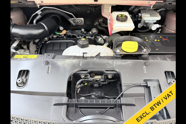 Opel Vivaro * Gereserveerd* 1.6CDTI 126PK L2H1 DC Dubbele Cabine 5-Persoons Navi Camera Airco Trekhaak Cruise Control Pdc Sport EcoFlex Betonplex Vloer Wandbetimmering Schuifdeur Euro 6 1e Eigenaar Origineel Nederlandse Auto