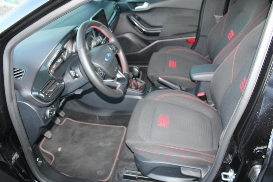 Ford Fiesta 1.0 EcoBoost 125 PK Hybrid ST-Line | Winterpack | Climate Control | Cruise Control | Privacy Glass | LED Koplampen | DAB |