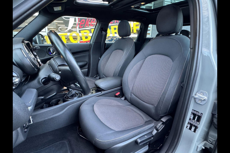 MINI Clubman 1.5 One Pepper II - Panorama dak I Airco I Sport velgen I PDC I Dealer onderhouden