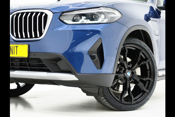 BMW X3 xDrive30e LCI High Executive | Panoramadak | Head Up | Camera | Virtual | Leder | Memory | Carplay