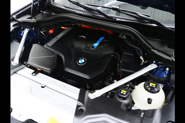 BMW X3 xDrive30e LCI High Executive | Panoramadak | Head Up | Camera | Virtual | Leder | Memory | Carplay